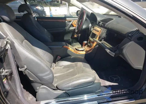 2004 Mercedes-Benz Cl 500 z USA, uszkodzony, nr VIN WDBPJ75J54A043527